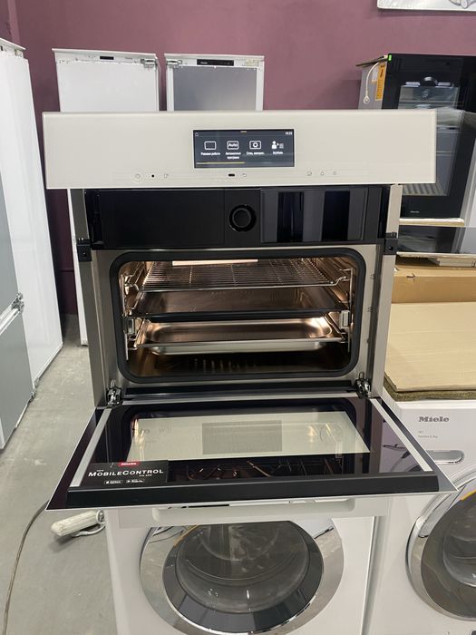 Духовка -Пароварка фірми Miele DGC 7845
