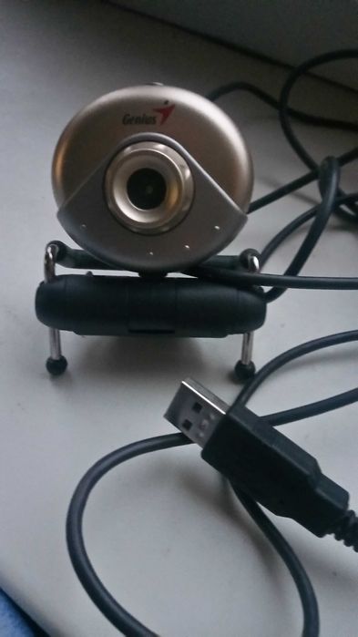WEB-камера Genius VideoCam Messenger.
