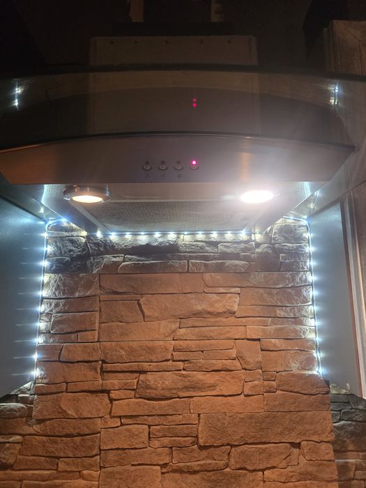 Okap kuchenny srebny