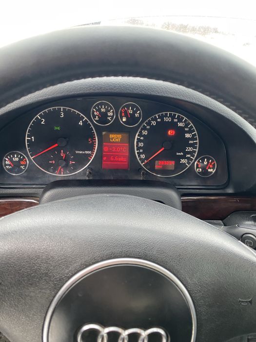 Продам Audi A4 B5