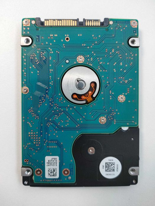 Disco 2.5 Hitachi 500GB Travelstar 5400RPM 8MB SATA III