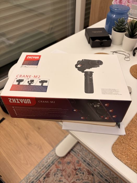 Zhiyun Crane-M2 Gimbal Estabilizador motorizado de 3 eixos (ideal para Câmaras, Smartphones)