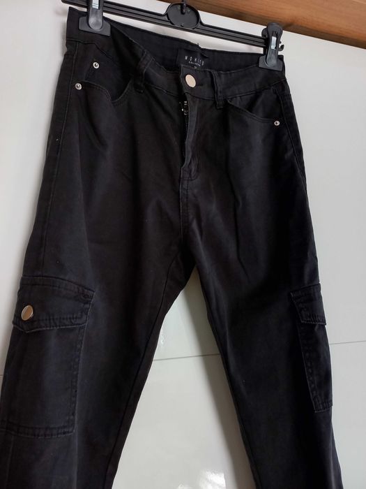 Dżinsy bojówki Mohito