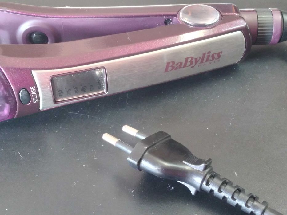 SPRAWNA - Profesjonalna prostownica BABYLISS i pro 230 steam /