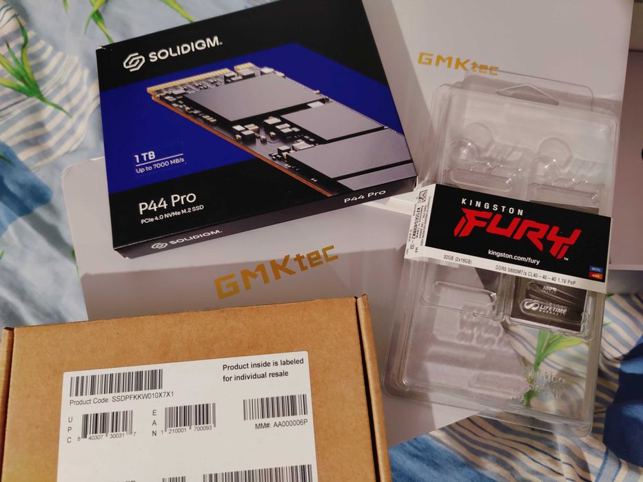 мини-ПК K8 Plus Ryzen 8845HS, 32 Gb DDR5 Kingston Fury, 1 Tb Solidigm P44 Pro