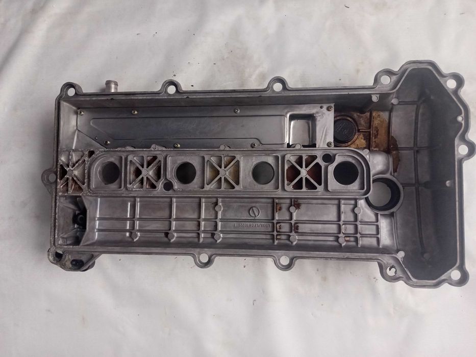 Pokrywa zaworów Mazda 6 gg 2.3 Benzyna 166KM