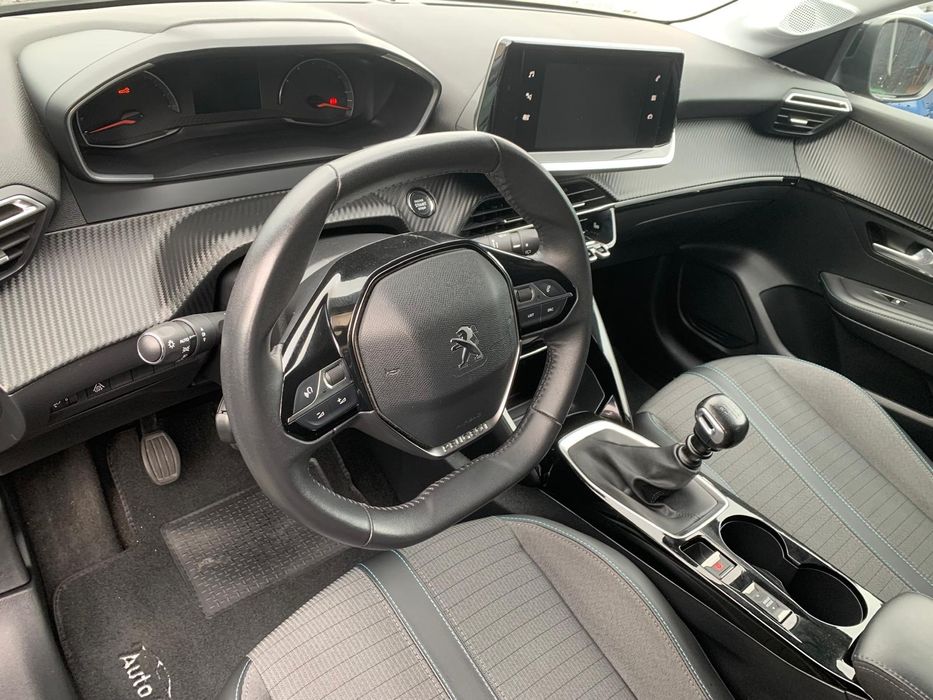 Peugeot 208 PureTech allure