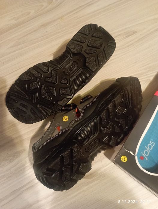 Buty jalas Monza sport rozmiar 42 wkladka 28 nowe  nowe