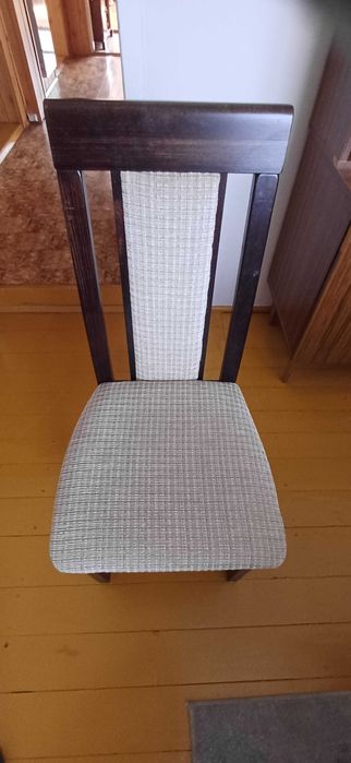 Komplet krzeseł z obiciami