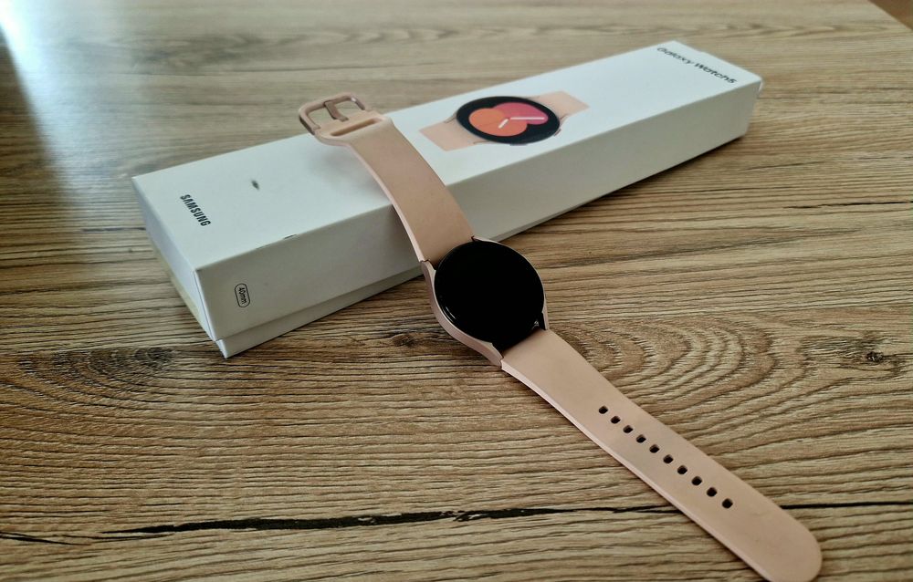 Годинник Samsung galaxy watch 5 (40mm)