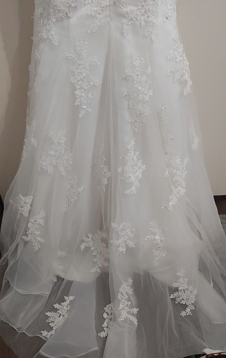 Шикарное свадебное платье размер S (40-44)