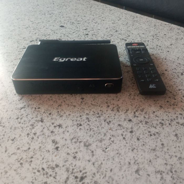 Продам медиаплеер Egreat a5