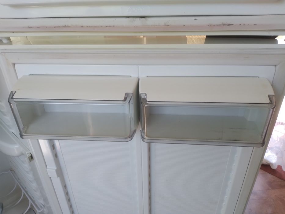 Холодильник  Атлант  по запчастинам