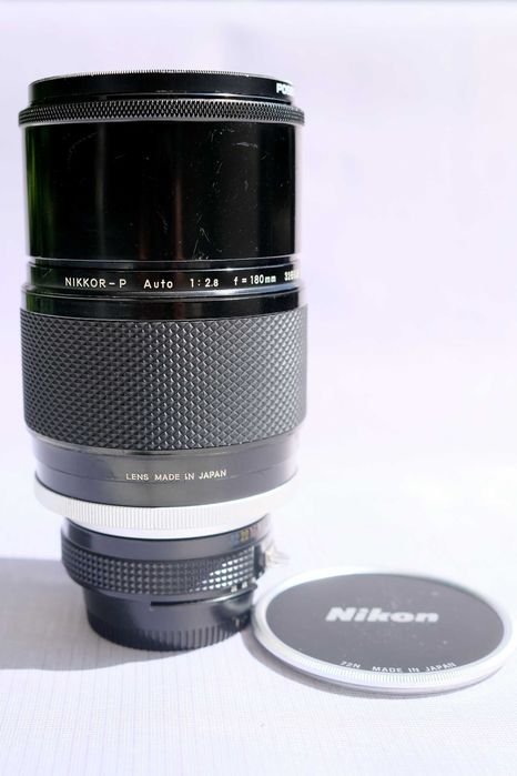 Lente NIKKOR P 180mm 2.8