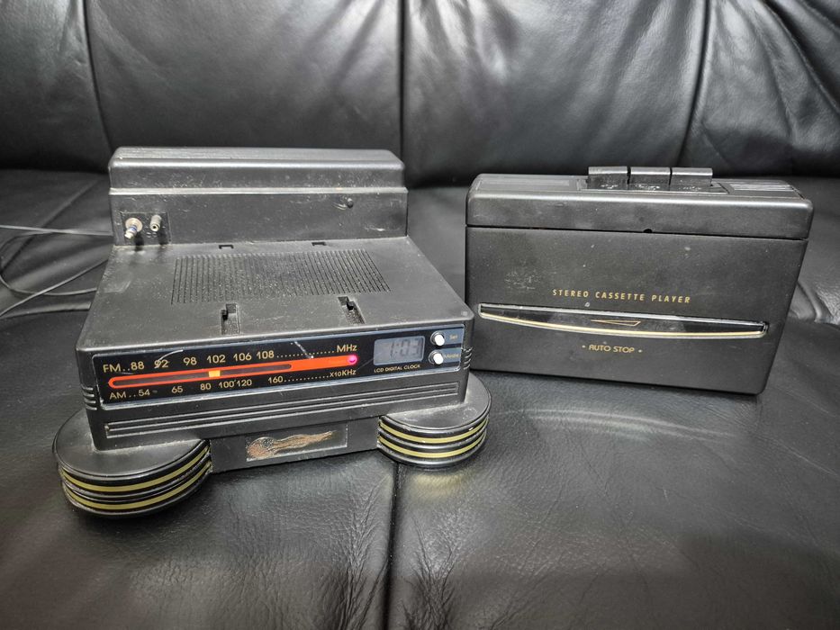 walkman radio budzik stacja dokująca PRL