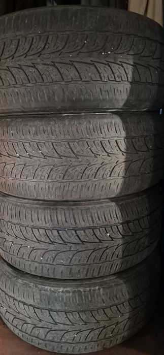 Продам всесезонну гуму  255/50ZR19(USA)