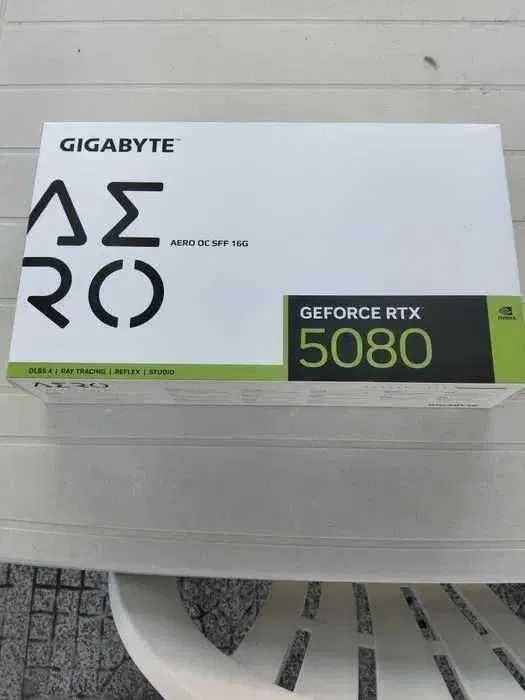 RTX 5080 16GB OC gigabyte aero - selada