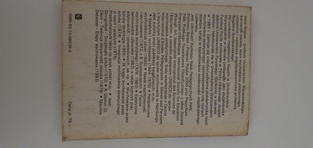 Irena Wojnar Sztuka jako "podręcznik życia"