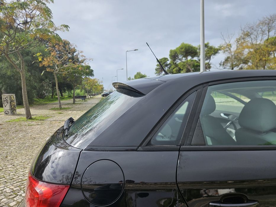 Audi A1 1.6 TDI Sport 5p (2012) - 90cv - Nacional