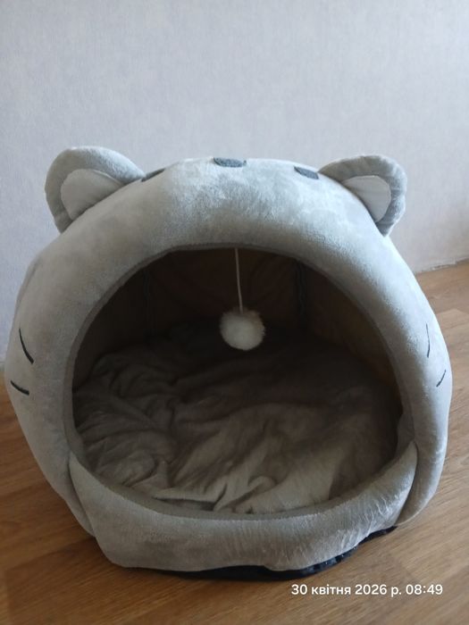 Лежанка для кота