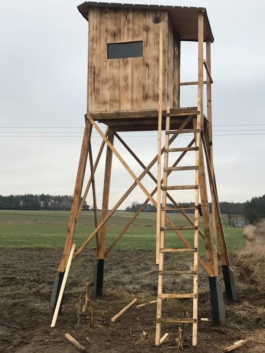 Ambona myśliwska z podestem