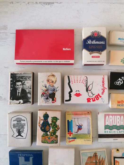 Coleção de Caixas de Fósforos