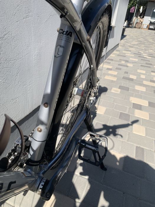Велосипед на 29 колесах “cannondale six”