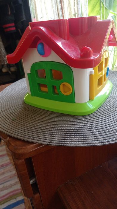 Игрушка дом с ключиками и зверюшками