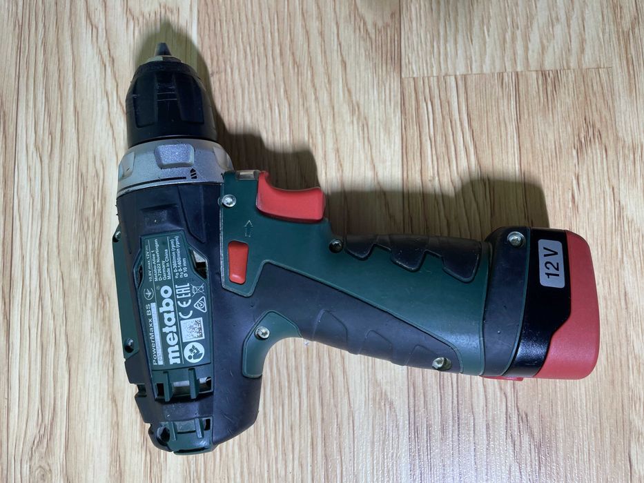 Metabo PowerMaxx BS акумуляторний шуруповерт