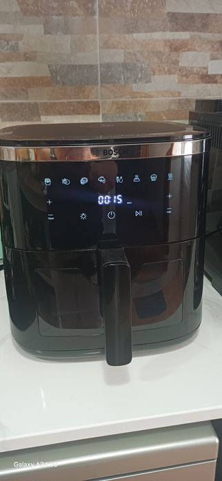 Airfryer Bosch 7l,2 quase nova