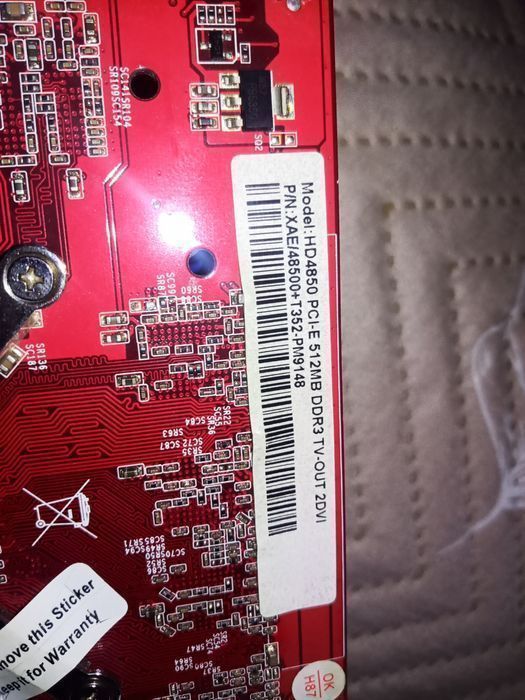 Ram Corsair Vengeance 4gb-ddr3/Gainward hd4850 pci e 512mb ddr3