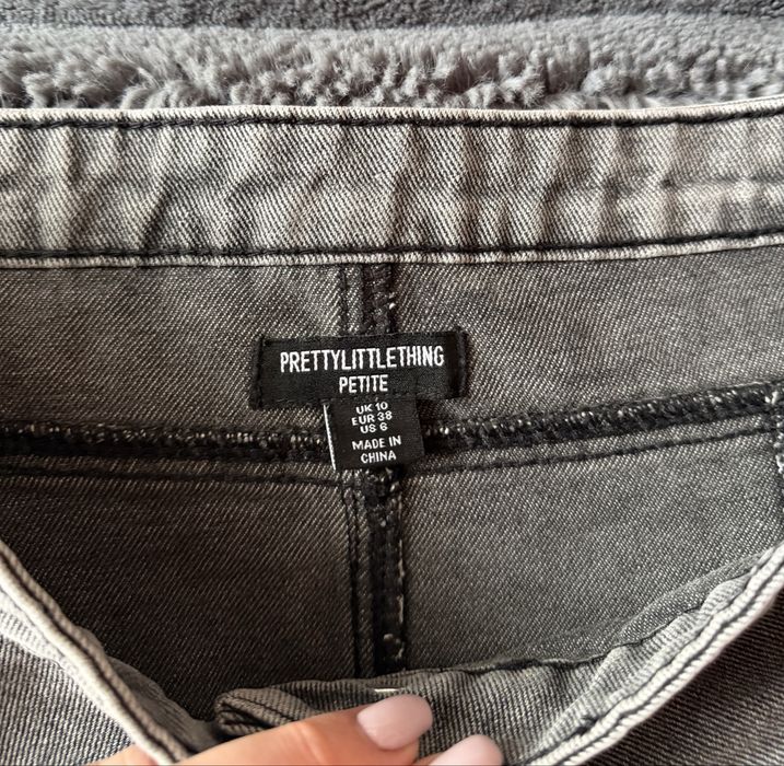 Джинсова спідниця prettylittlething