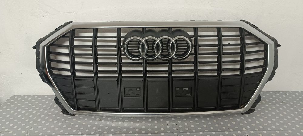 AUDI Q3 II 83A Grill atrapa chłodnicy zderzaka przednia przód