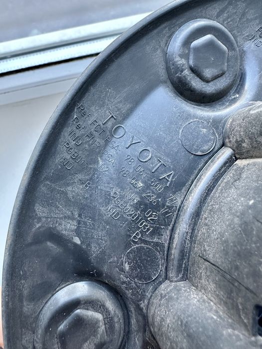 Toyota ProAce II dekiel dekielki 5x108 16 oryginalne komplet 4 szt OEM