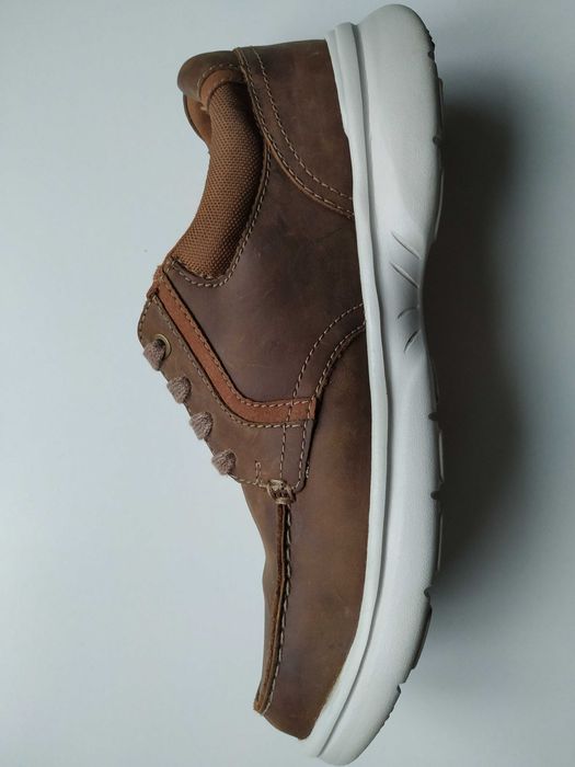 Clarks  черевики чоловічі 42.5 устілка 28 см  кросівки  кеди взуття обувь ботинки   (  як ECCO , Geox , Skechers )