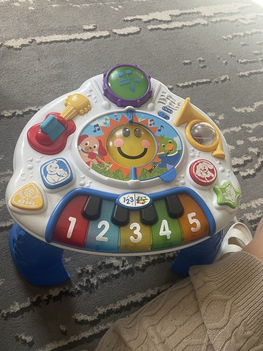 Детский развивающий игровой центр