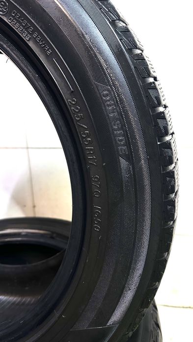 Yokohama 225/55 R17