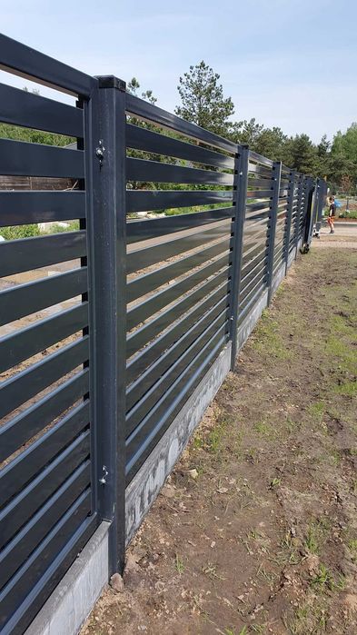 Montaż ogrodzeń panelowych i palisadowych Usługi rozbiórkowe | Kompleksowa usługa