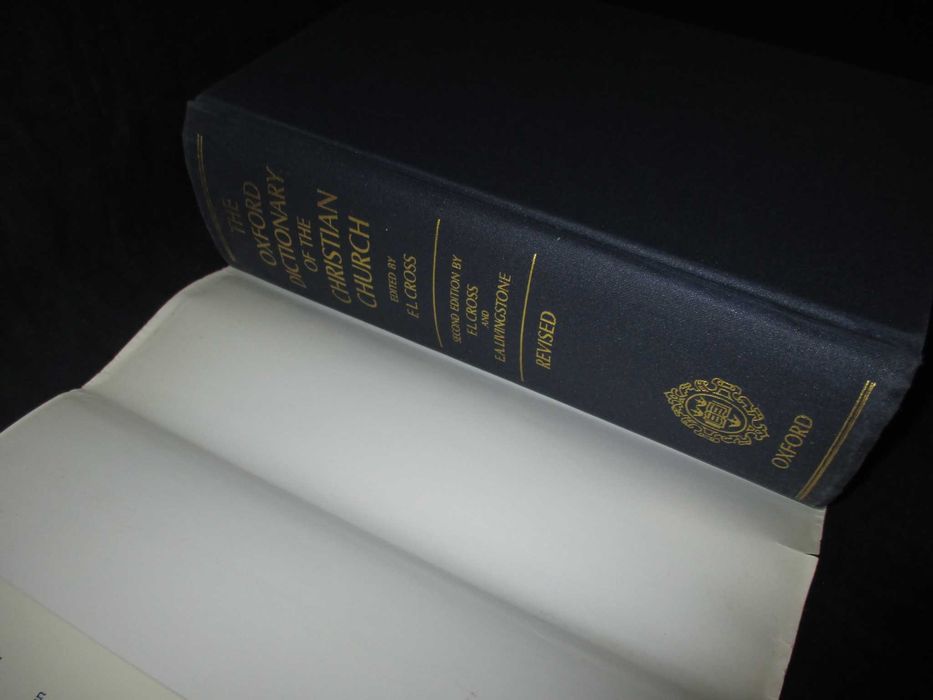 Livro Oxford Dictionary of the Christian Church