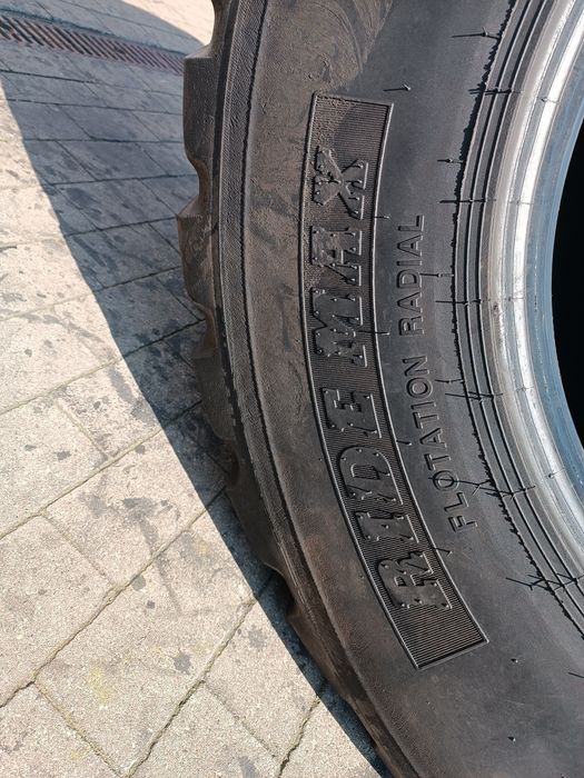 710/50R26.5 BKT FL693 M opona rolnicza 710/50-26.5 1 sztuka