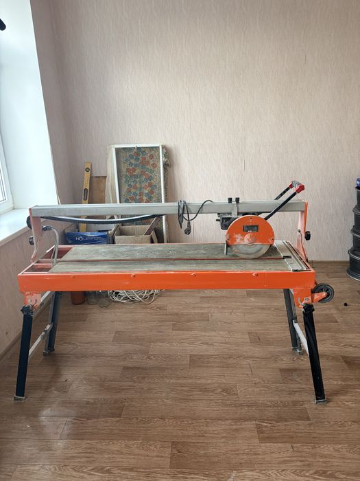 Продам плиткорез 1200 kraft deili