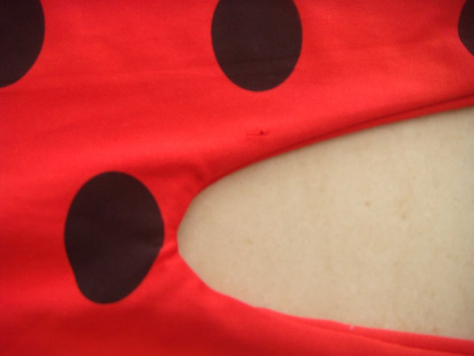 strój przebranie biedronka roz. 122