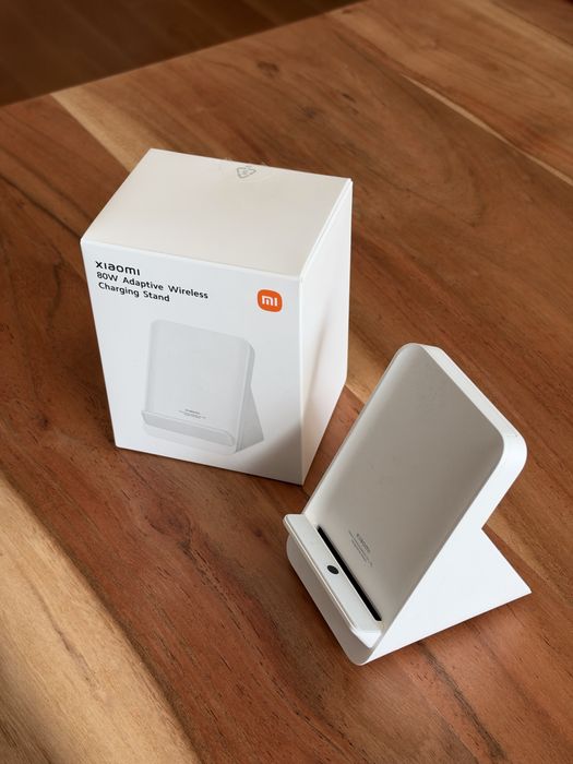 Xiaomi 17 Azul com carregador sem fios