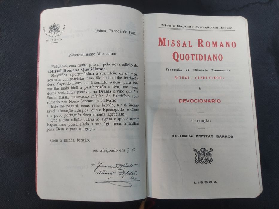 Livros Antigos Religiosos