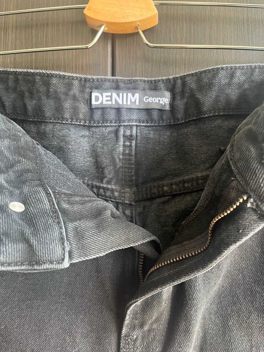 Spodenki czarne George 42