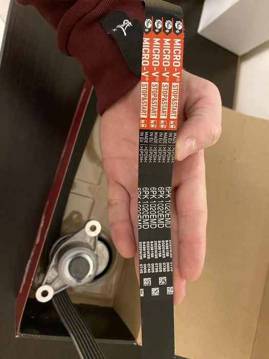 Ремінь навісного комплект Gates K016PK1020EMD