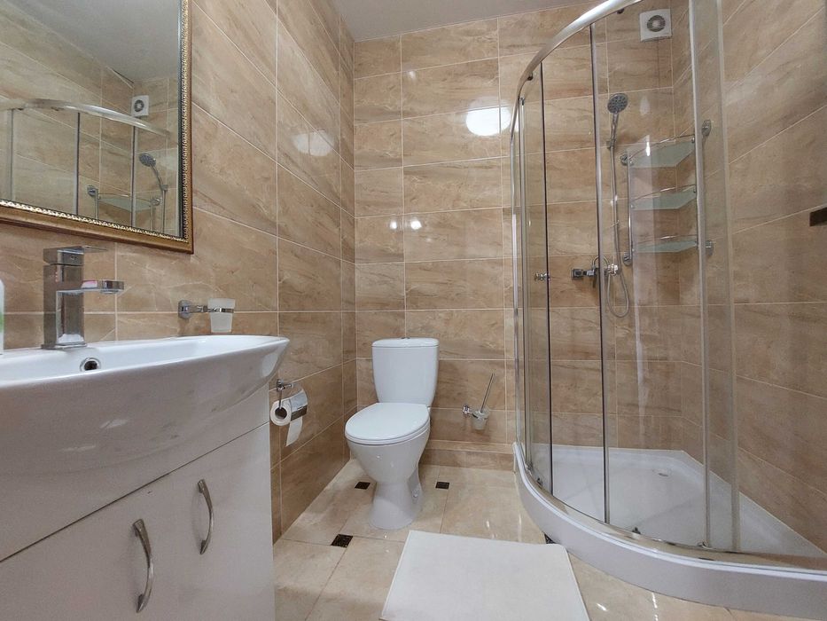 Оренда подобова З СВІТЛОМ м.С.Парк вул.Лисенка 8