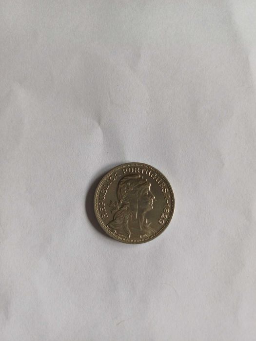 50 CENTAVOS em ALPACA de 1928 BELA+ conforme as fotos,