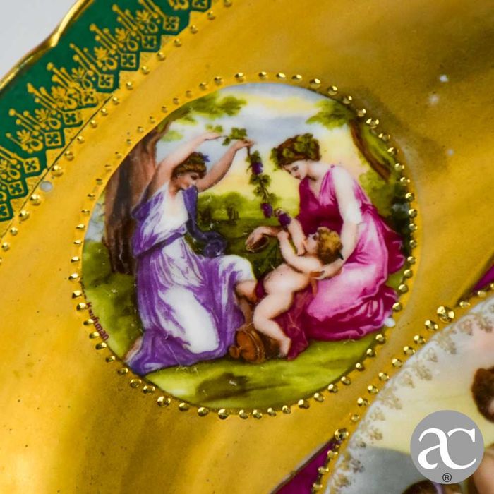 Prato decorativo em porcelana europeia, séc. XIX