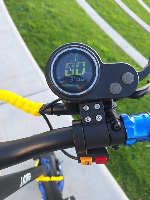 Trotinete Laotie Sr10